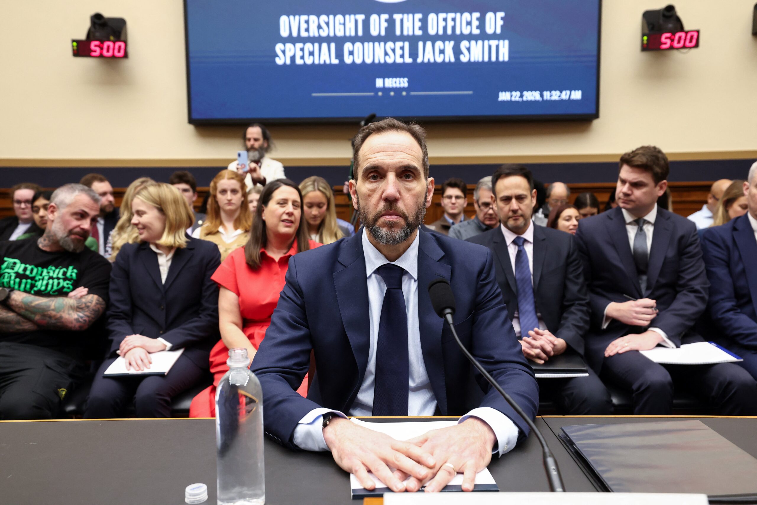 ‘Trump se envolveu em atividades criminosas’: o depoimento do procurador que investigou o presidente dos EUA