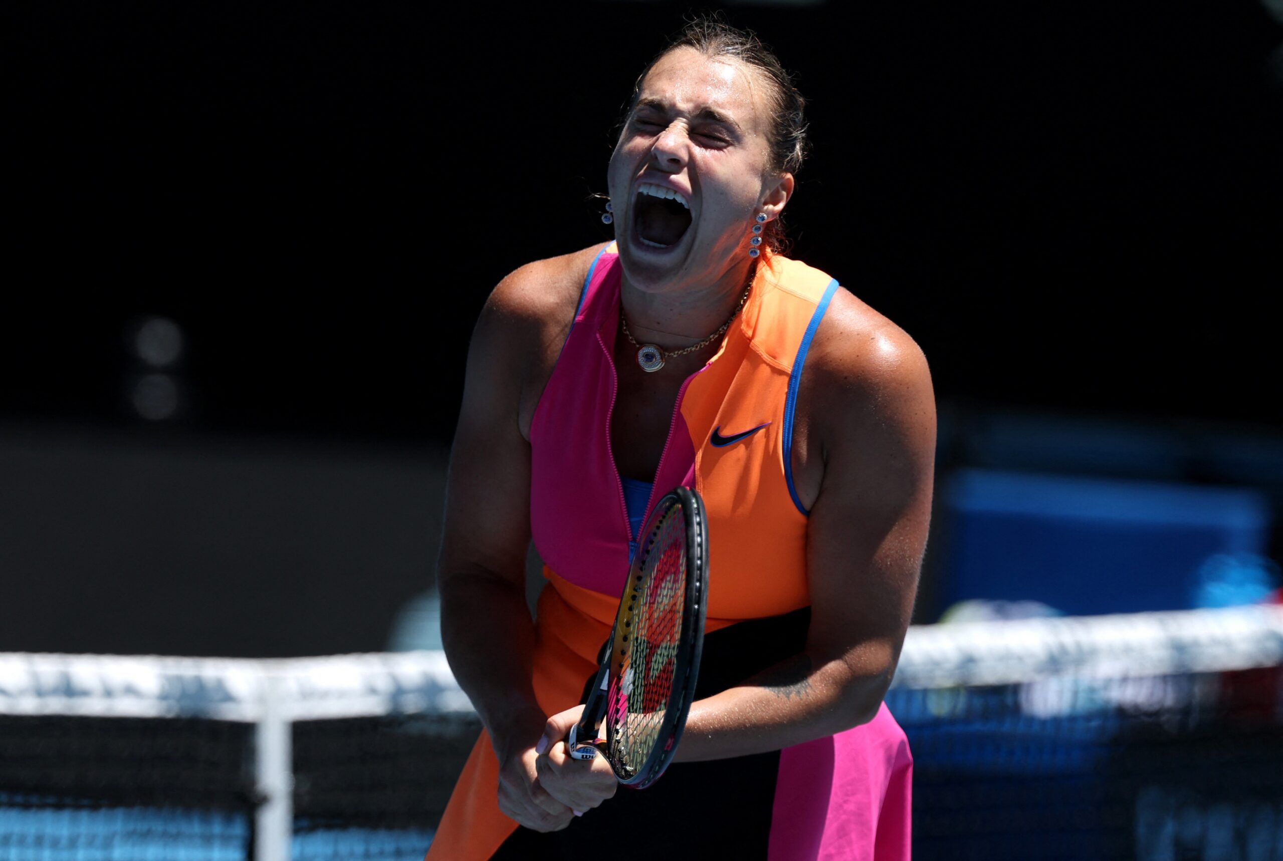 Líderes do ranking, Alcaraz e Sabalenka avançam às oitavas do Australian Open