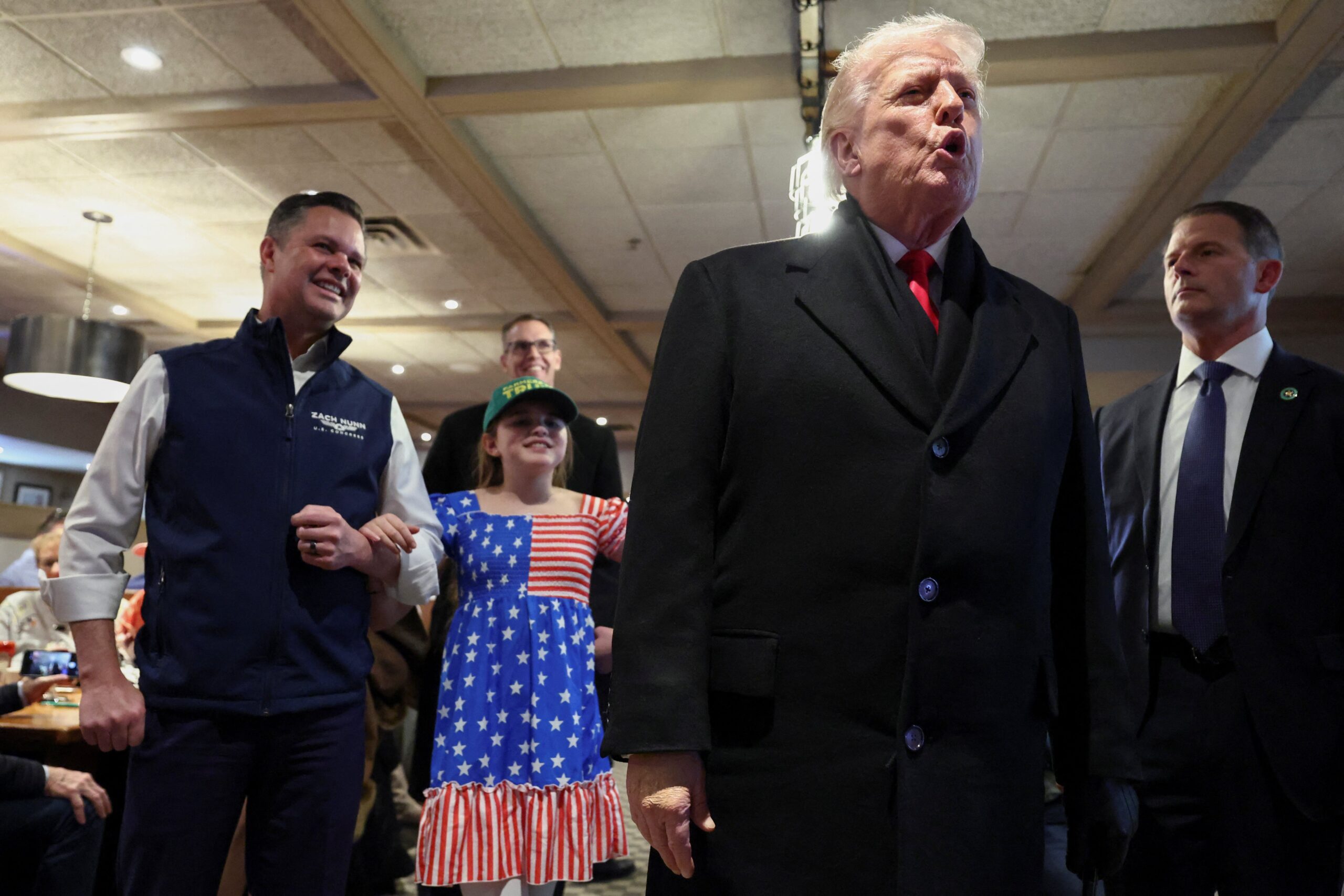 Trump diz que regime de Cuba vai cair ‘muito em breve’