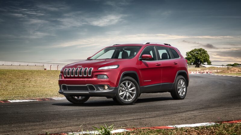 Jeep convoca recall por falha no freio ABS; veja se seu carro está na lista