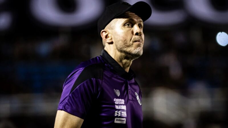 Mozart entende Vina como versátil e cita evolução do Ceará: “Satisfeito”