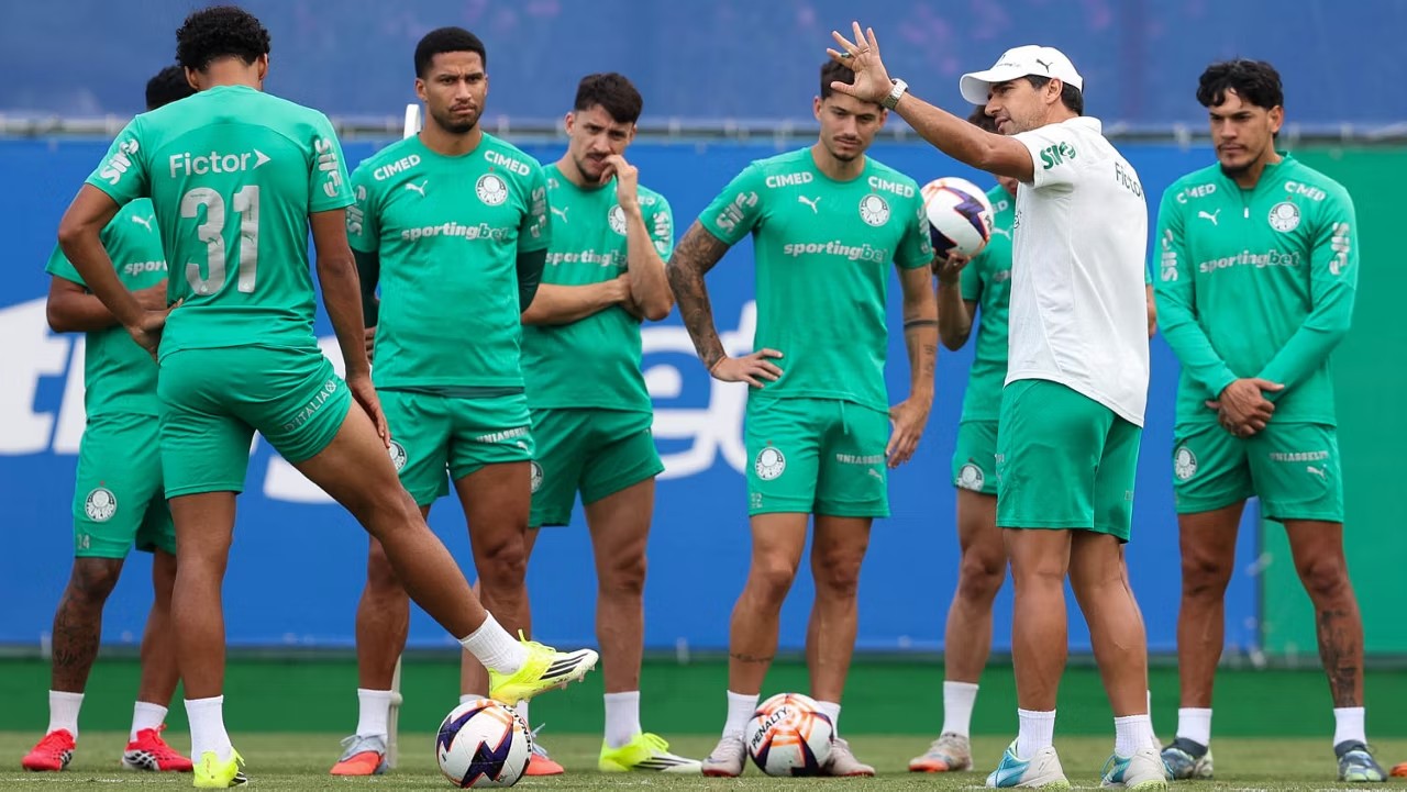 Escalação: Palmeiras deve mudar quase todo time para encarar o Botafogo-SP
