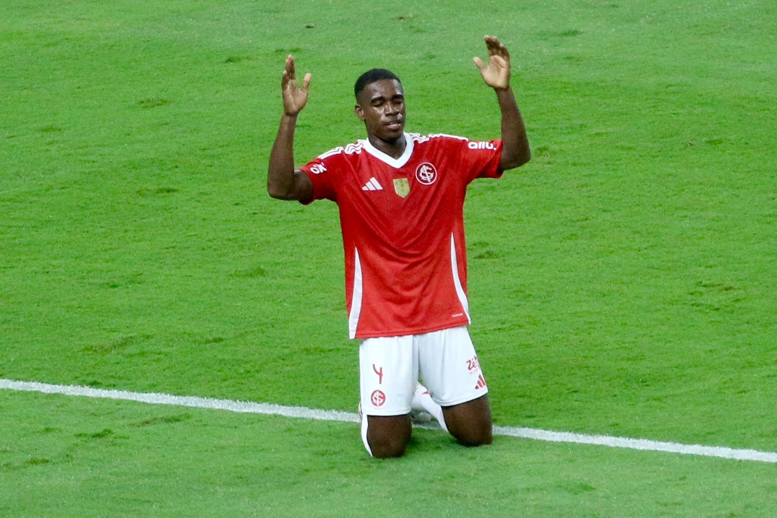 “Vidente” do Inter, Félix Torres cumpre sonho com gol na estreia e mostra credenciais para o Gre-Nal