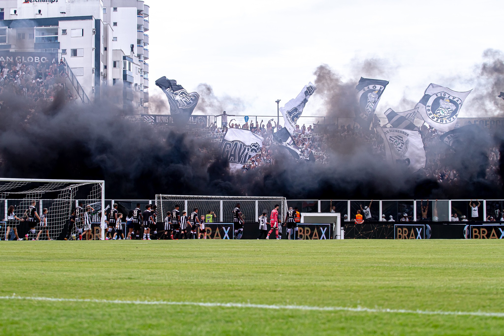 Figueirense x Avaí: onde assistir ao vivo, horário e escalações