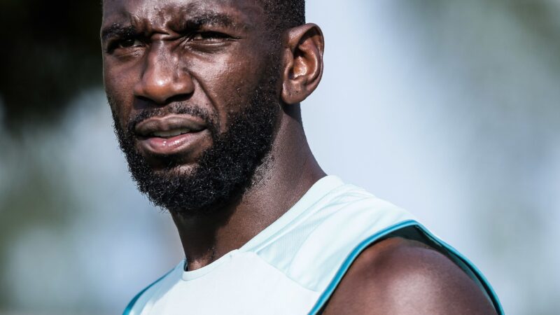 Chapecoense fecha a contratação do atacante Bolasie, ex-Cruzeiro