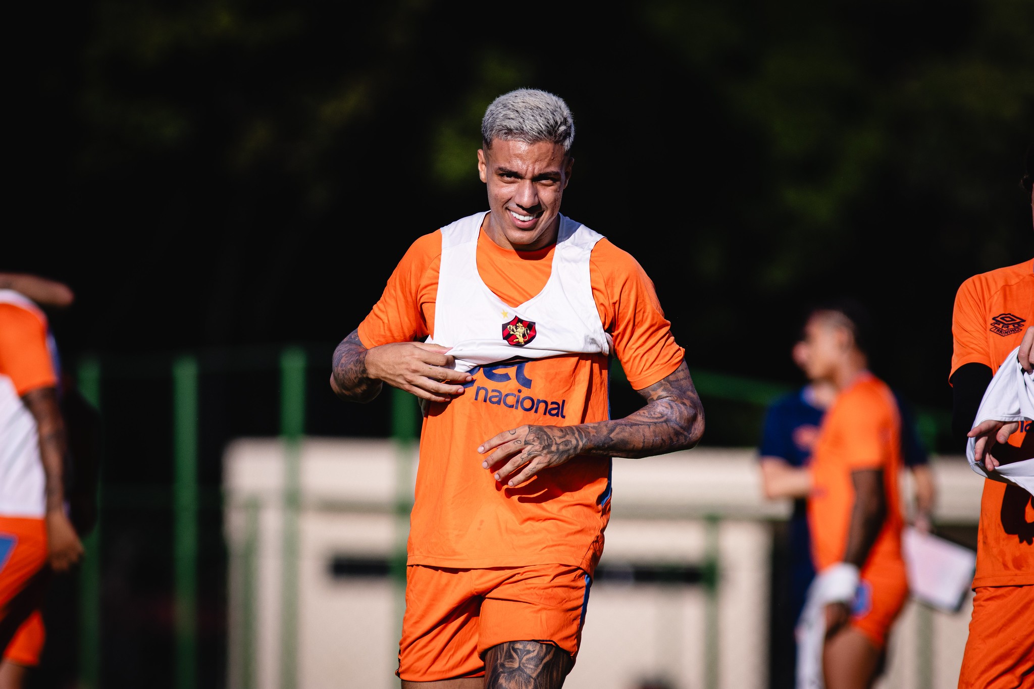 E Carlos Alberto? Entenda como está situação de atacante que pertence ao Sport