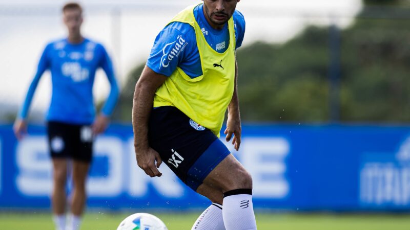 Gabriel Xavier e Michel Araujo são relacionados pelo Bahia para enfrentar o Bahia de Feira