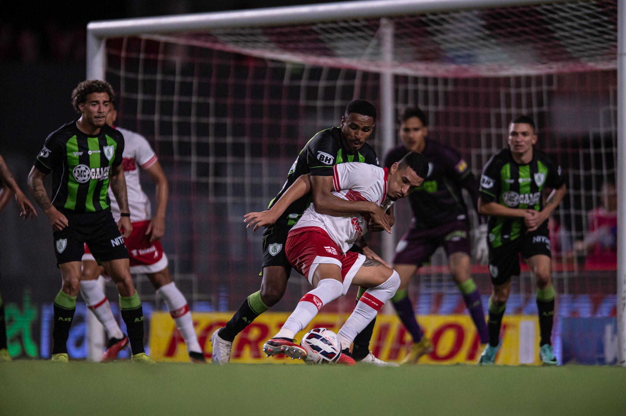 William Pottker está perto de trocar o CRB pelo Cuiabá