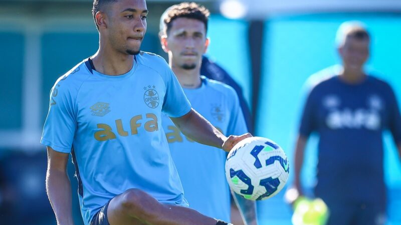Grêmio negocia renovação de contrato com André Henrique; saiba detalhes