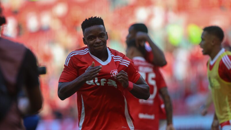 Em enquete, Carbonero é eleito a melhor contratação do Inter em 2025; Richard, a pior