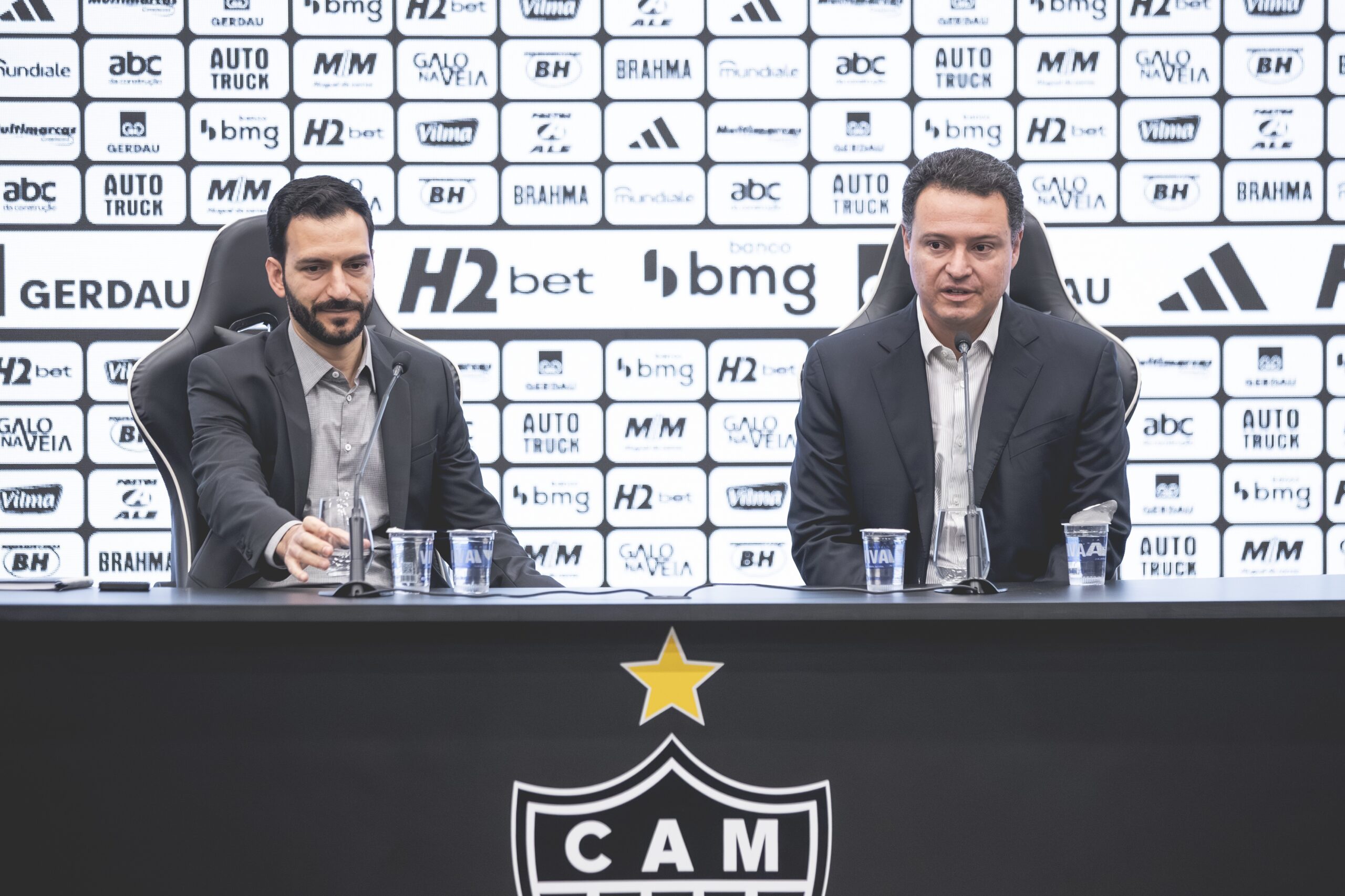 CEO do Atlético-MG revela avanço em aporte para atacar dívida do clube: “R$ 500 milhões são os mais urgentes”