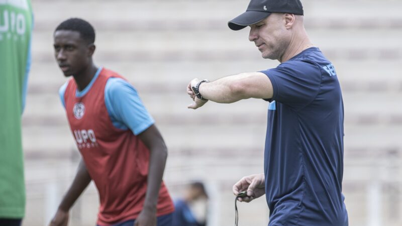 Ferroviária aposta em novo comando e base de 2025 para tentar retorno ao Paulistão