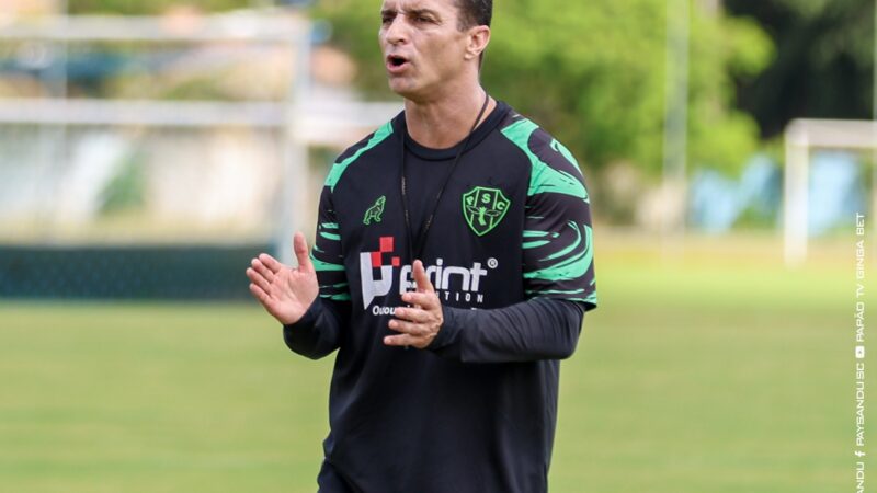 Júnior Rocha avalia primeira vitória do Paysandu e promete ajustes na equipe