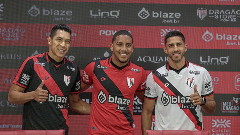 Atlético-GO começa ano apresentando reforços: Igor Henrique, Léo Jacó e Geovane