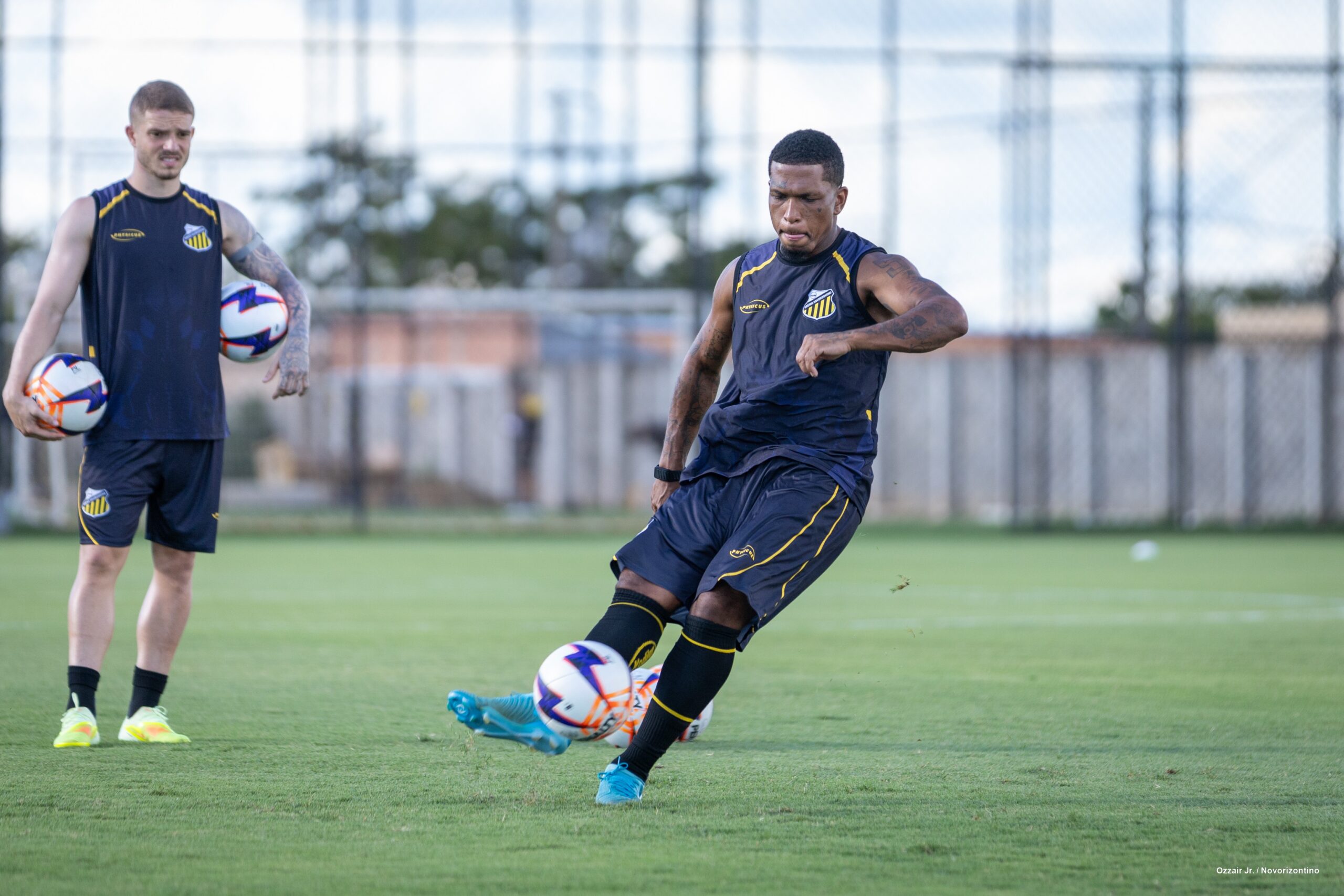 Apresentado no Novorizontino, Juninho, ex-Vasco, diz que “vai dar a vida pelo clube”