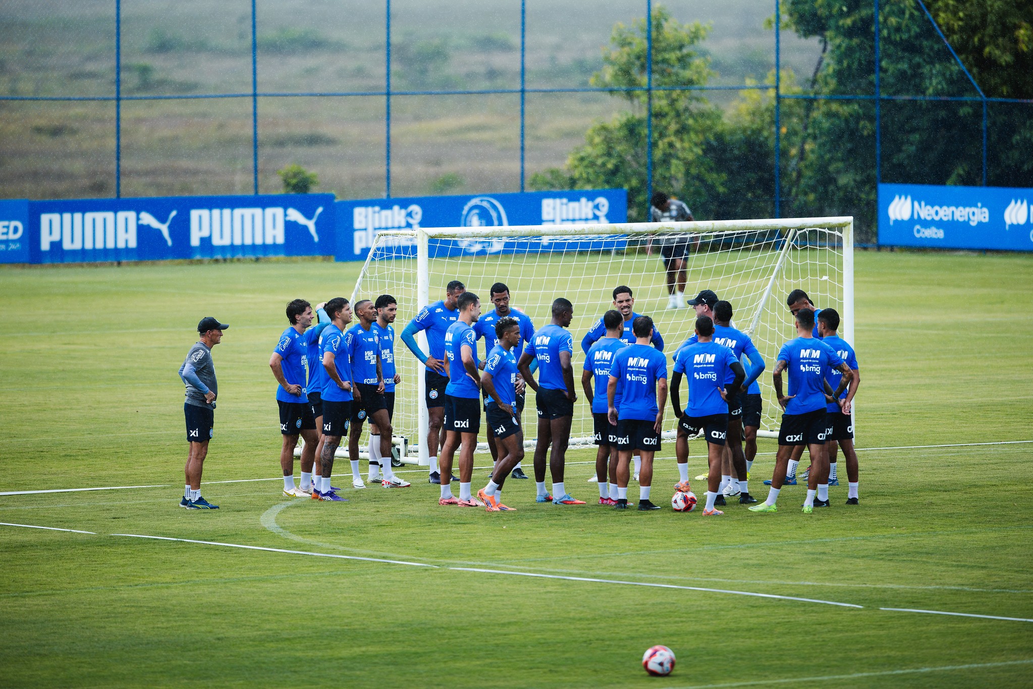 Rogério Ceni marca volta de elenco principal do Bahia e elogia Román: “Vão ficar impressionados”