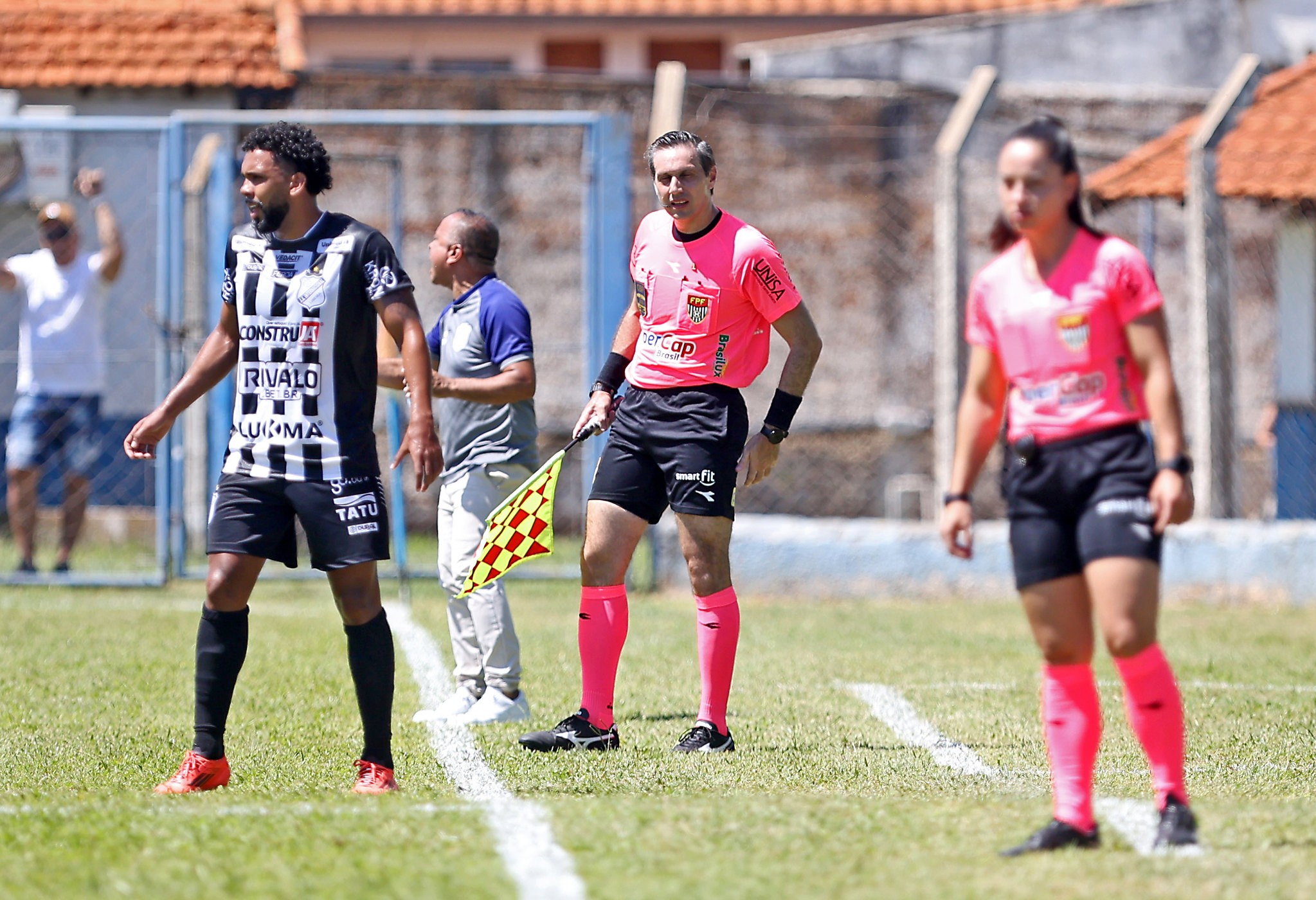 Josué Gamma deixa comando do Monte Azul após pedido à diretoria