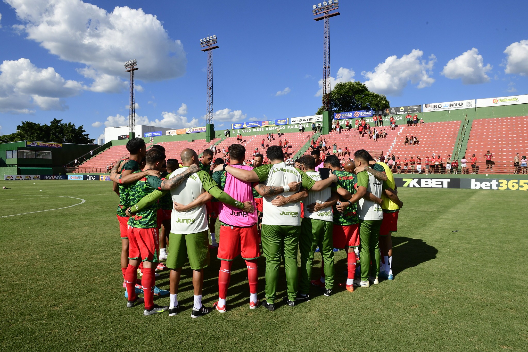 Falta de gols liga alerta no Velo, que confia em reviravolta no Paulistão