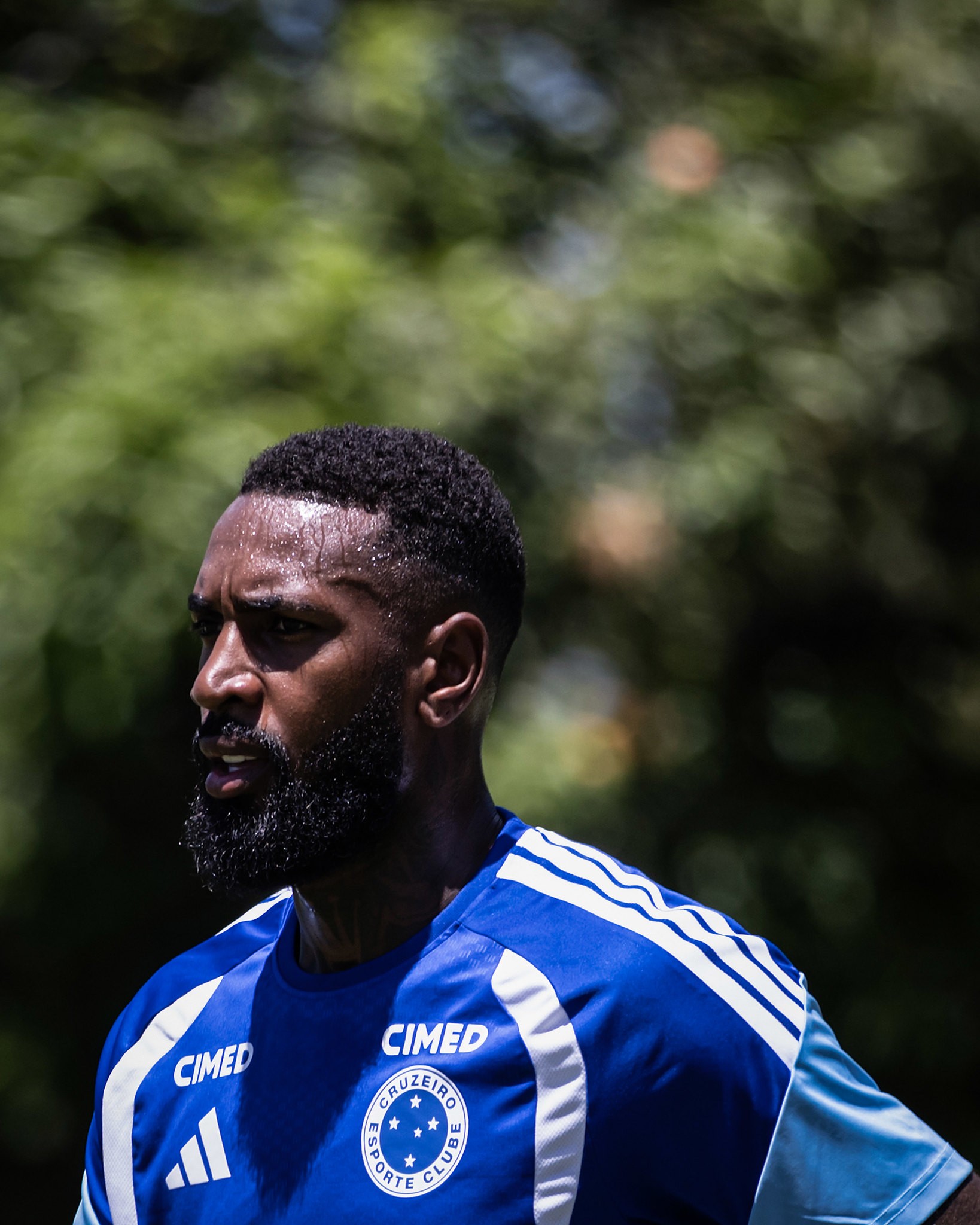 Regularizado, Gerson ganha condições para estrear pelo Cruzeiro contra o Democrata