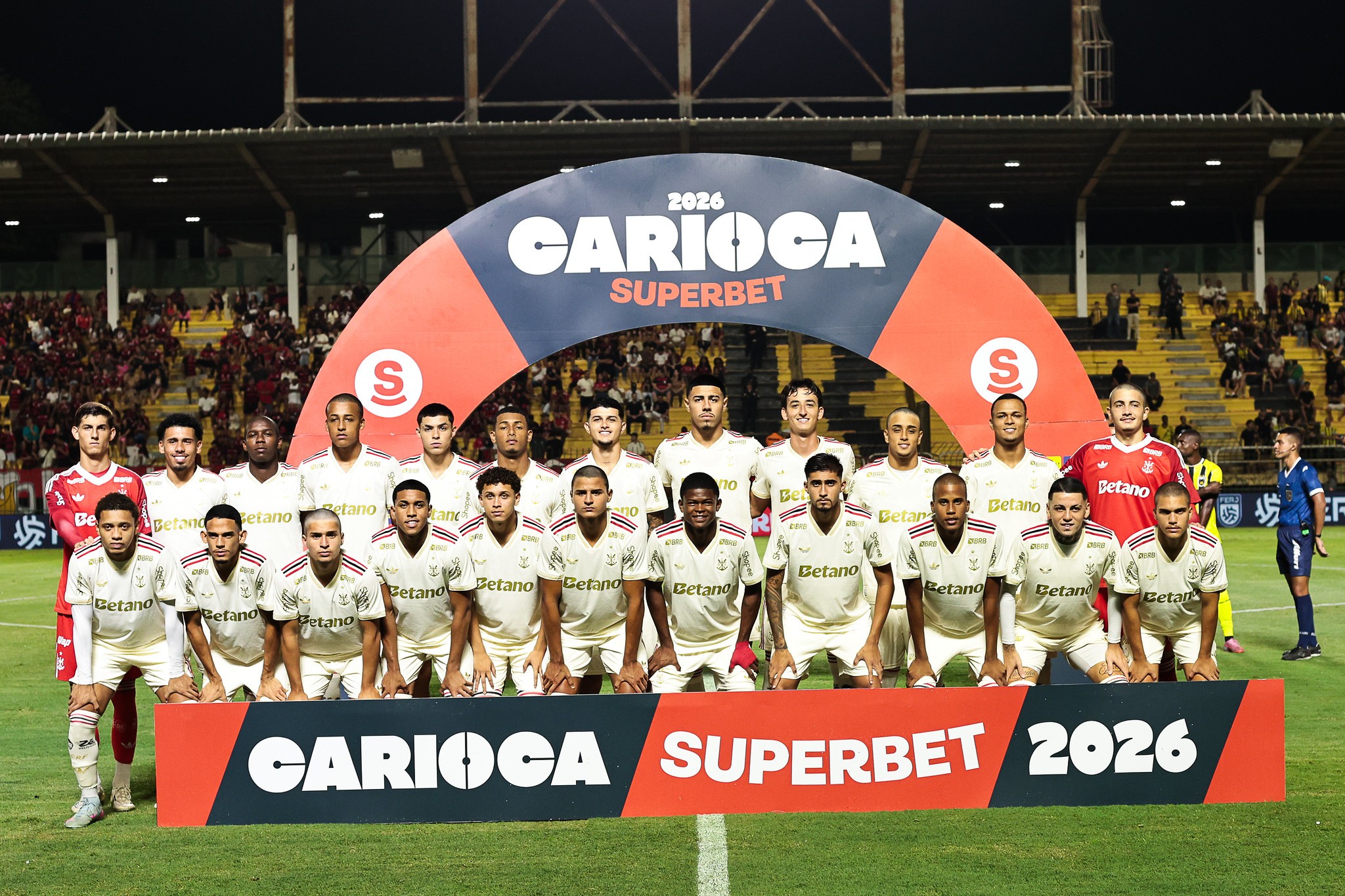 Vc Escala: qual Flamengo ideal para o jogo contra o Vasco?