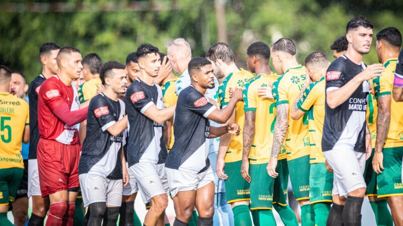 Vídeos mostram confusão entre PM e torcedores do Mixto após empate com o Cuiabá