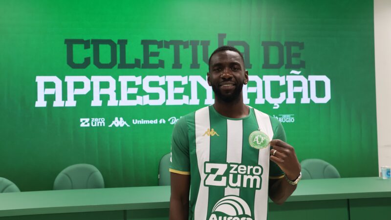 Escalação da Chapecoense: base do estadual em campo e Bolasie à disposição