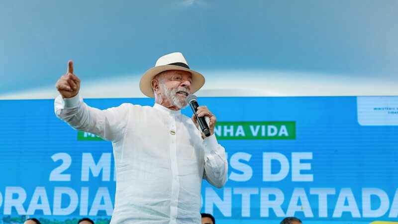 Lula chama invasão da Venezuela pelos EUA de falta de respeito e diz que América Latina não vai baixar a cabeça para ninguém