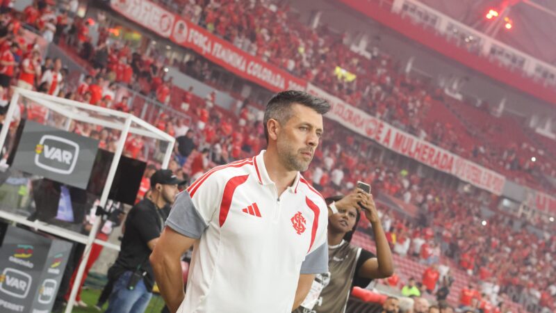 Pezzolano exalta postura do Inter no Gre‑Nal: “”Estou orgulhoso”
