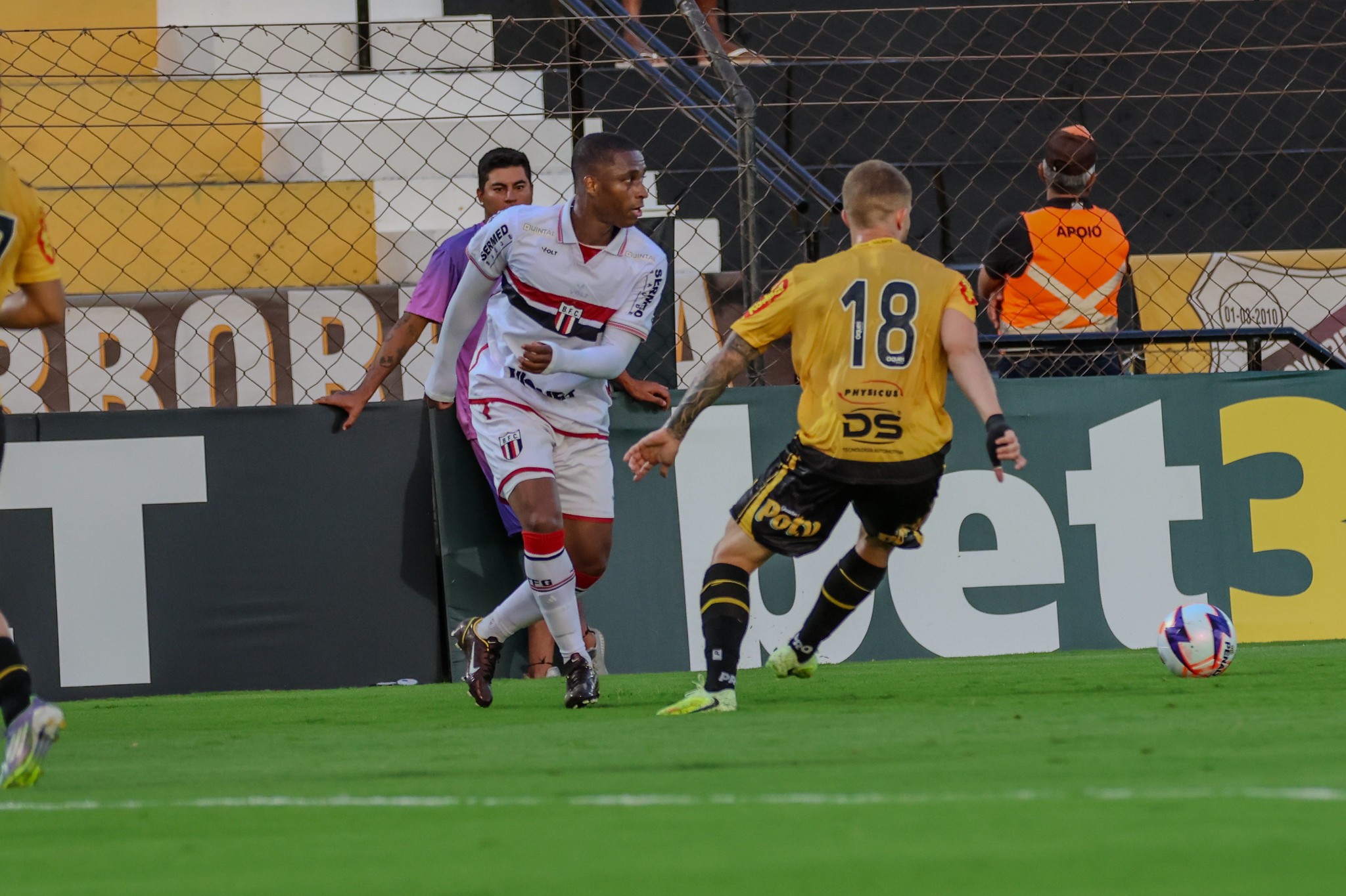 Botafogo-SP quer usar semana livre para ajustar marcação e entrosamento