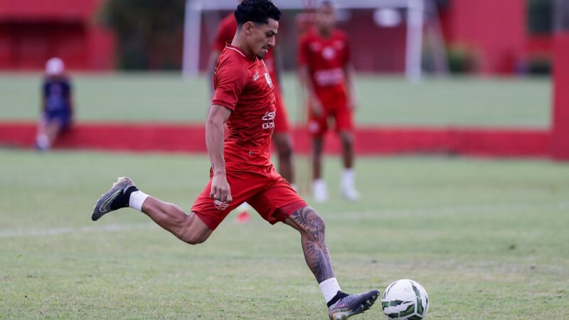 Náutico não terá Dodô e mais três contra o Vitória; veja o provável time