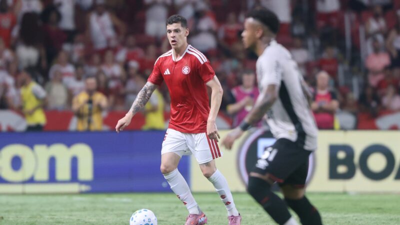 De preterido a valorizado, volante ganha espaço no Inter de Pezzolano