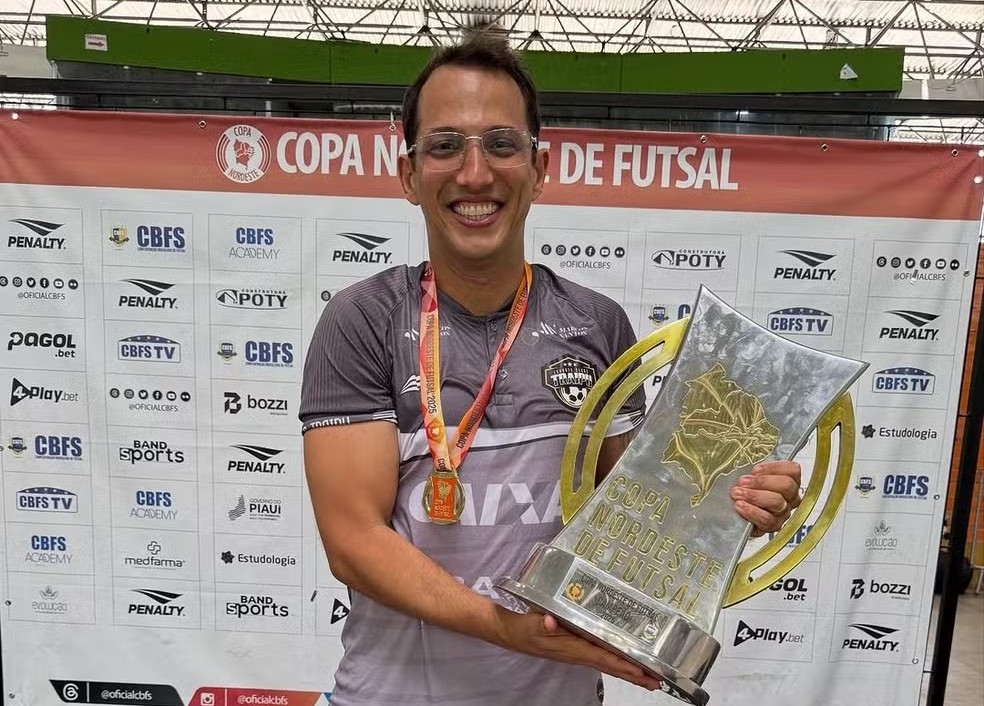 Futsal: sergipano Davi Mendonça é confirmado como técnico do Joinville