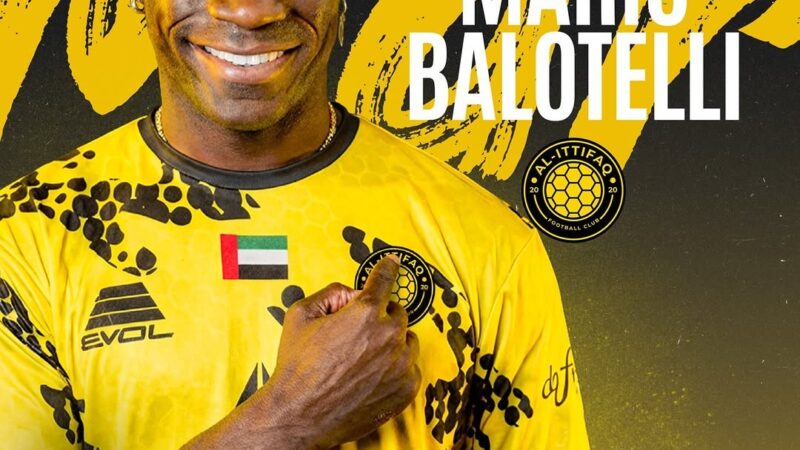 Oferecido ao Fluminense em dezembro, Balotelli é anunciado por clube dos Emirados Árabes