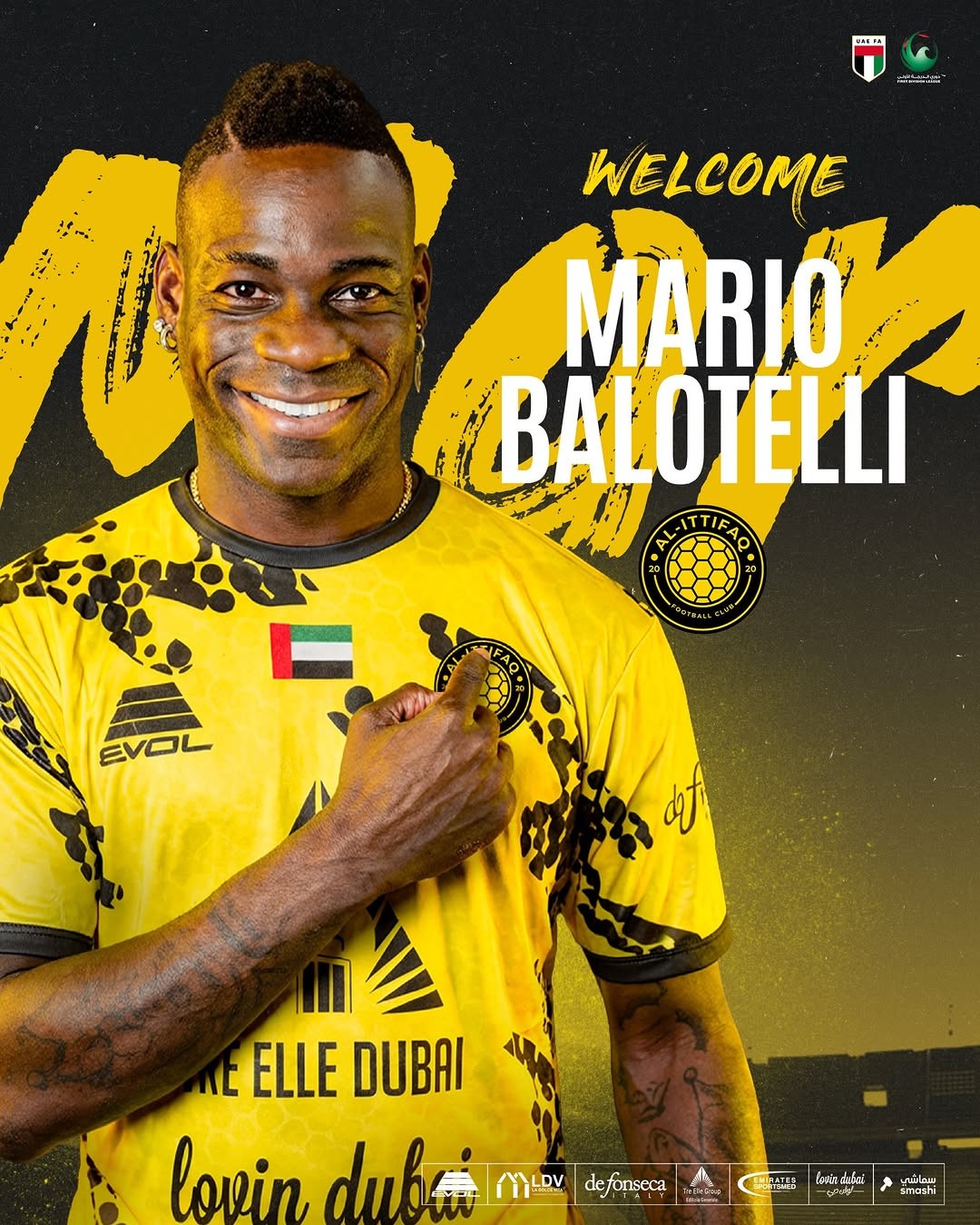 Oferecido ao Fluminense em dezembro, Balotelli é anunciado por clube dos Emirados Árabes