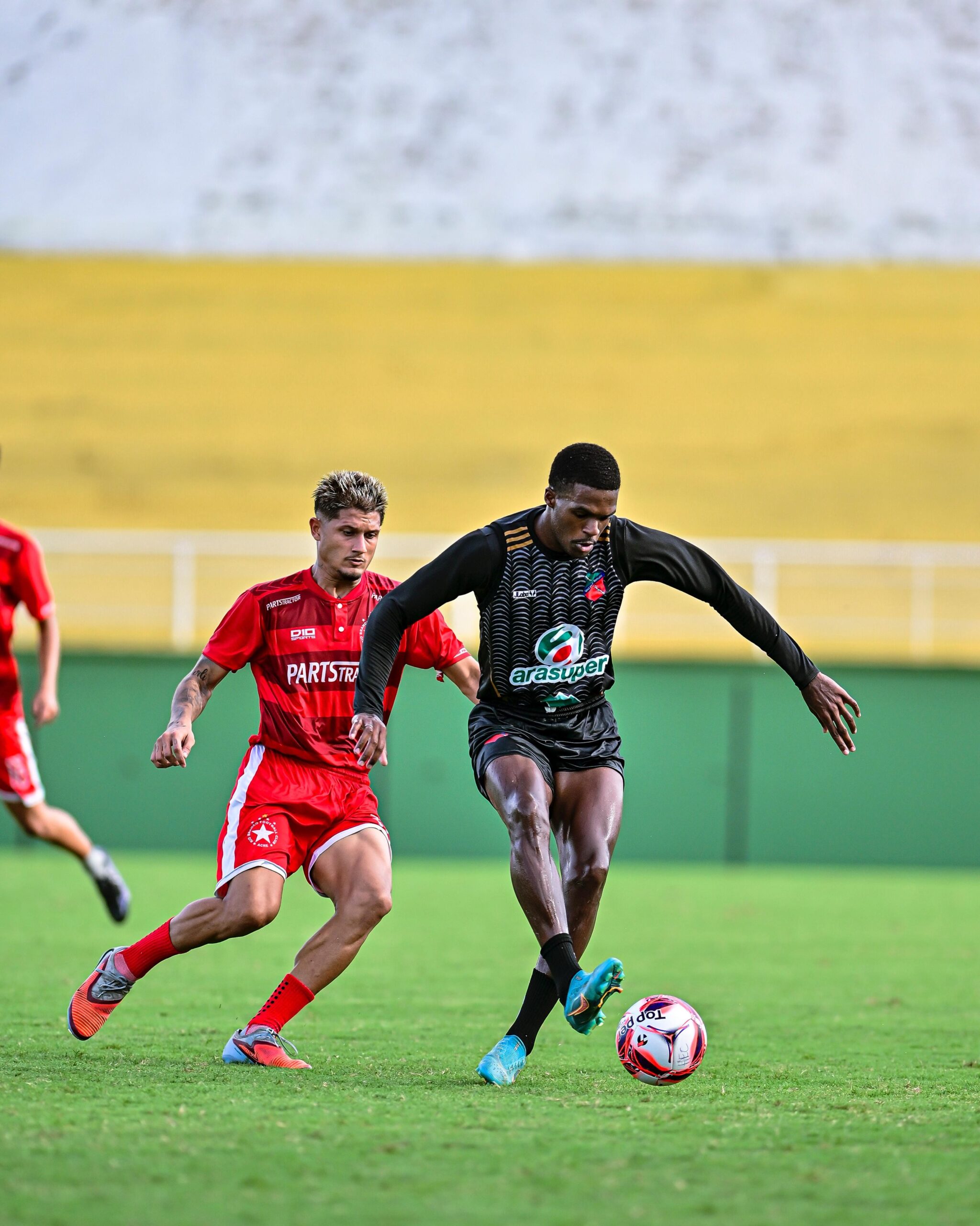 Humaitá bate Rio Branco-AC em amistoso de pré-temporada no Tonicão