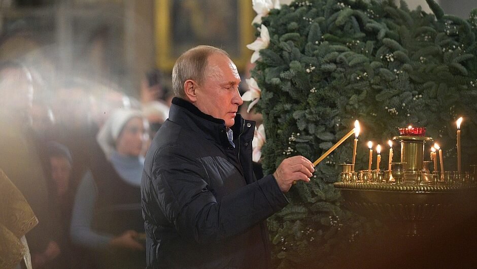 Putin invoca Deus ao defender guerra na Ucrânia durante o Natal ortodoxo