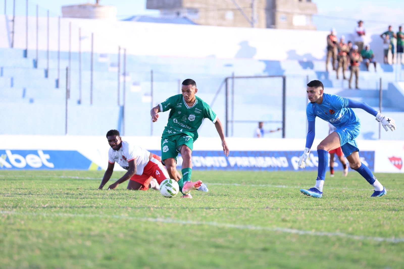 Nacional de Patos tropeça em casa diante do Confiança-PB, mas segue na liderança do Paraibano