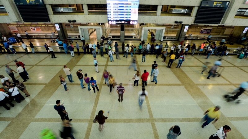 EUA revogam ordem que proíbe companhias aéreas americanas de voar para a Venezuela