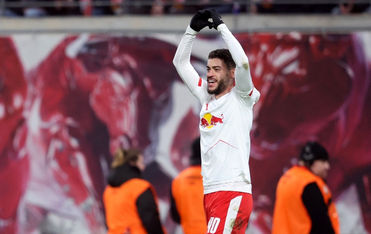 Rômulo, do RB Leipzig, celebra início de 2026 com gols após lesões: “Pausa fez bem para mim”
