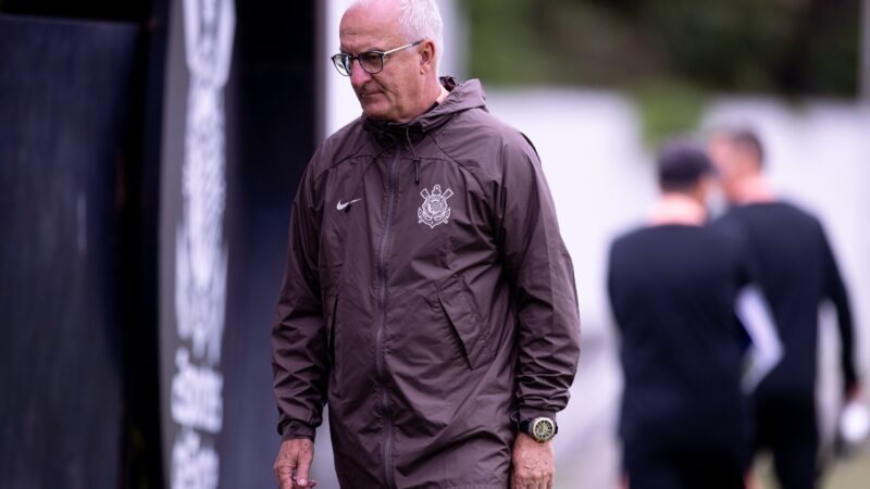 Minutagem controlada e luta contra lesões: como o Corinthians se preparou para a Supercopa Rei