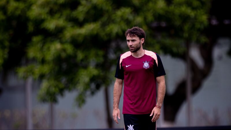 Pedro Milans diz que está pronto para jogar e por que escolheu o Corinthians: “Queria viver isso”