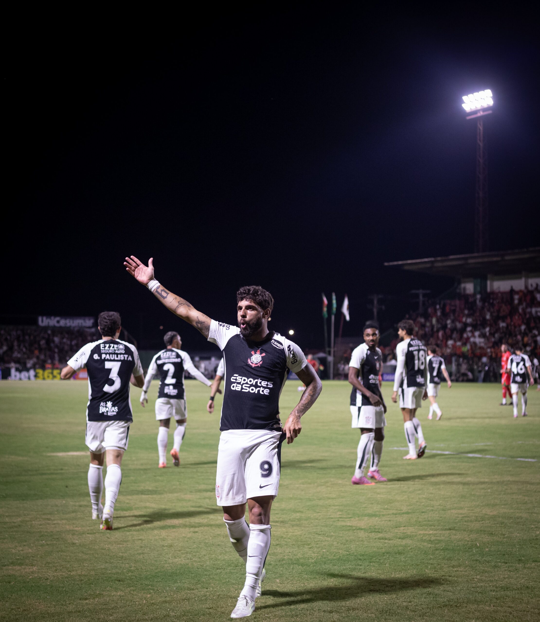 Na mira de clubes europeus, Yuri Alberto nega saber de propostas e diz estar focado no Corinthians