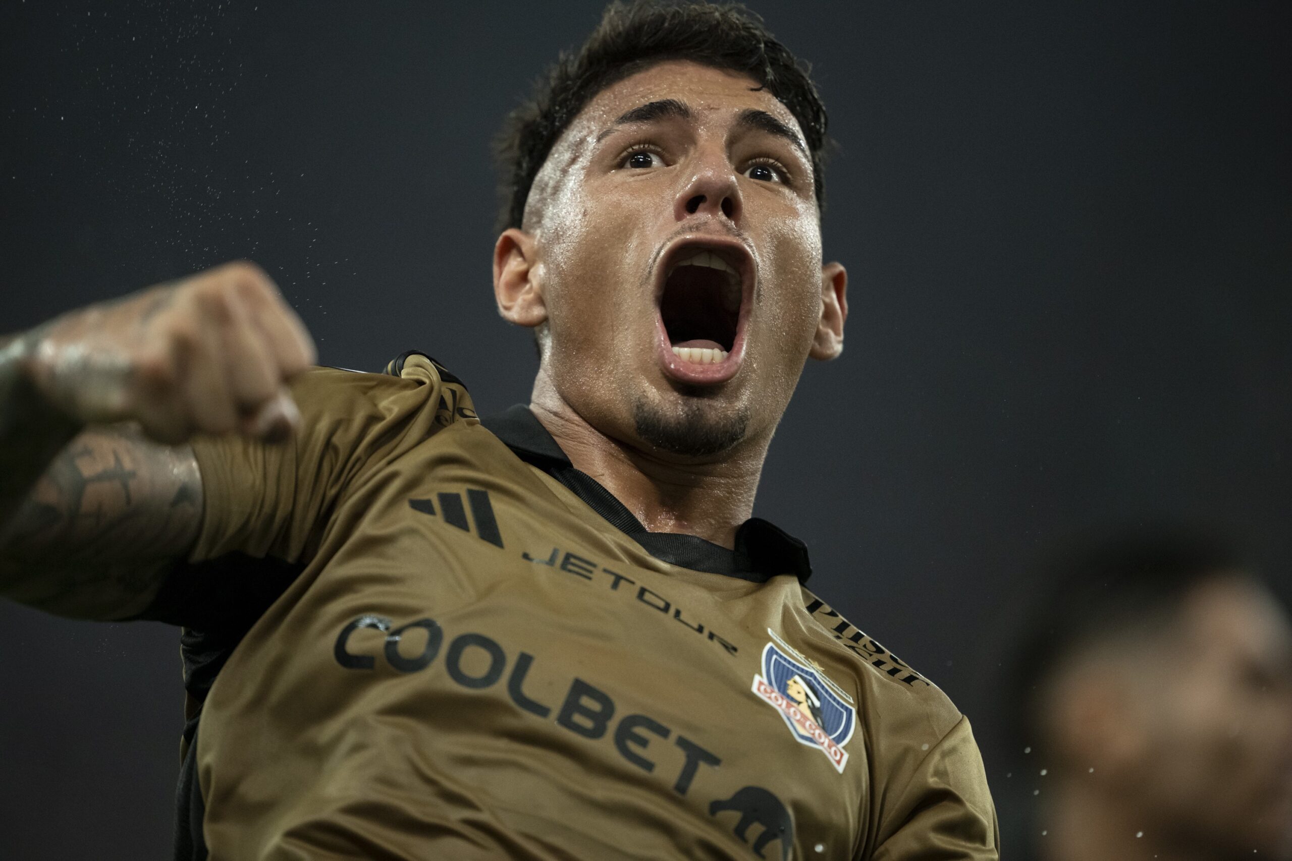 Vasco acerta a contratação de Alan Saldivia