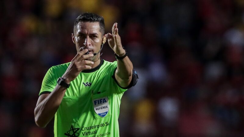 Técnico do Náutico elogia árbitro do clássico contra o Santa Cruz: “O melhor para apitar”