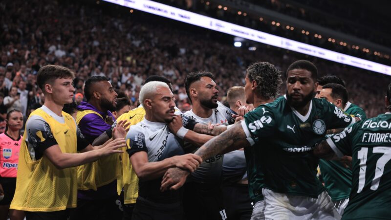 Corinthians reverte suspensões de Rodrigo Garro e Martínez para início do Paulistão