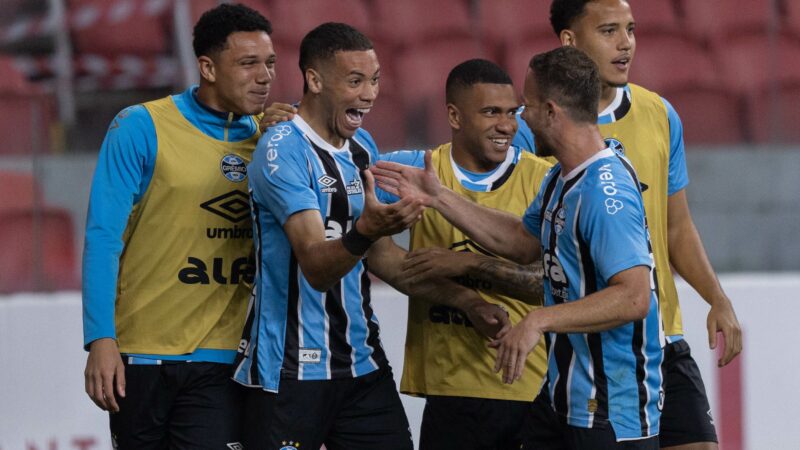 Torcida do Grêmio elege gol de Alysson no Gre-Nal o mais bonito de 2025; veja