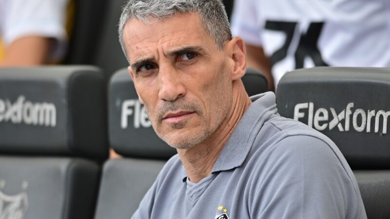 Entenda como ausência de Willian Arão impacta no Santos de Vojvoda