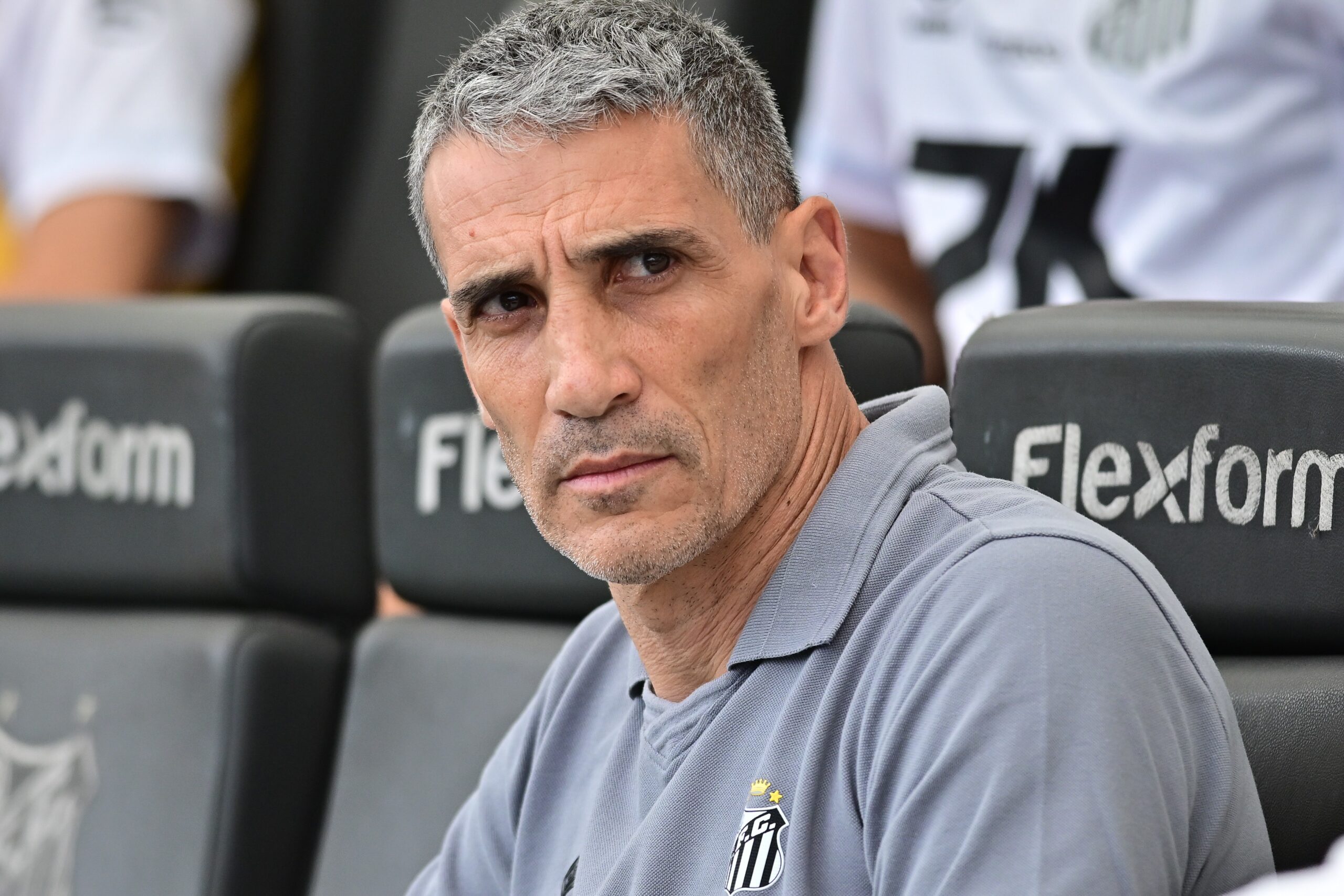 Entenda como ausência de Willian Arão impacta no Santos de Vojvoda