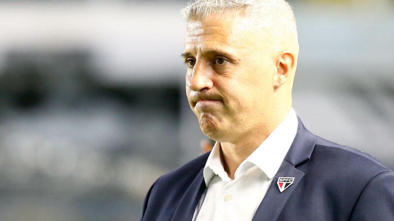 Crespo quer pelo menos cinco reforços no São Paulo e pede tempo para Lucas e Calleri