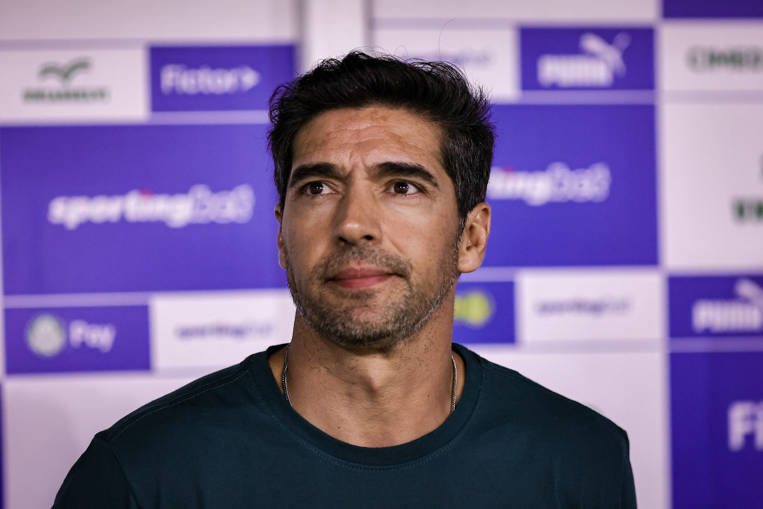 Abel valoriza 100% do Palmeiras no Paulistão e pede calma com cobranças: “Nunca prometi títulos”